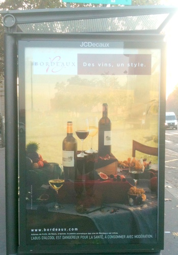 Bordeaux at Paris bus stop.JPG